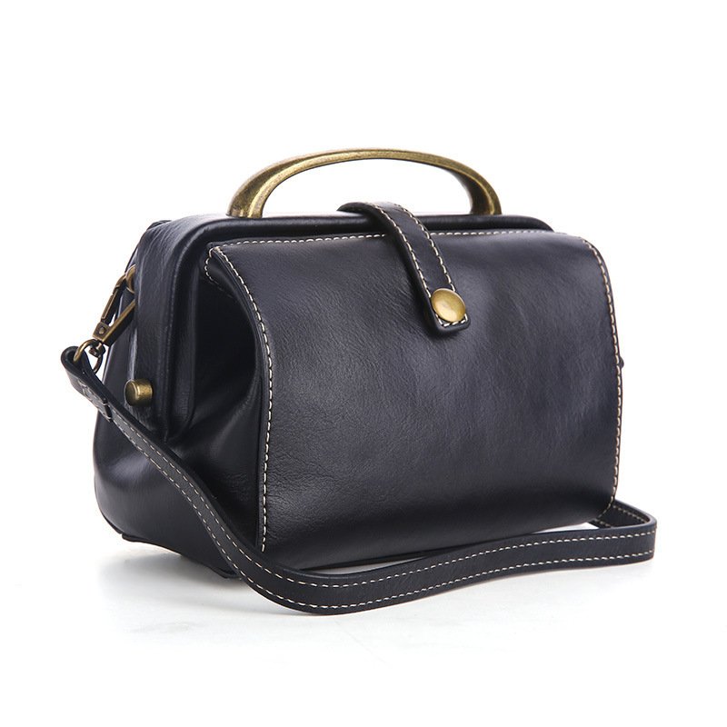 Ladies Fashion Simple Leather Messenger Bag | VaquitaRepublic