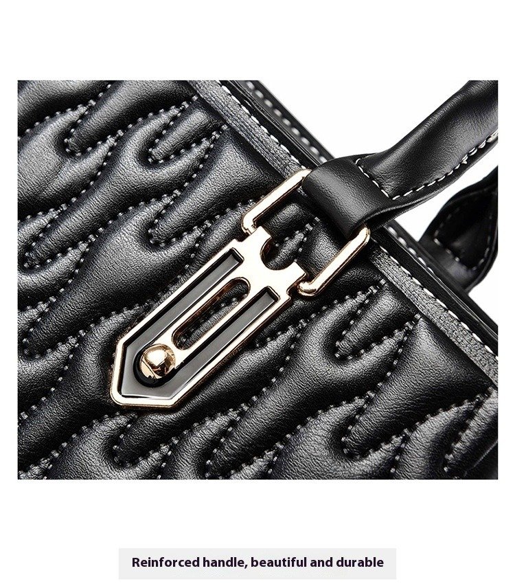 Women's Large-capacity Simple Shoulder Messenger Bag | VaquitaRepublic